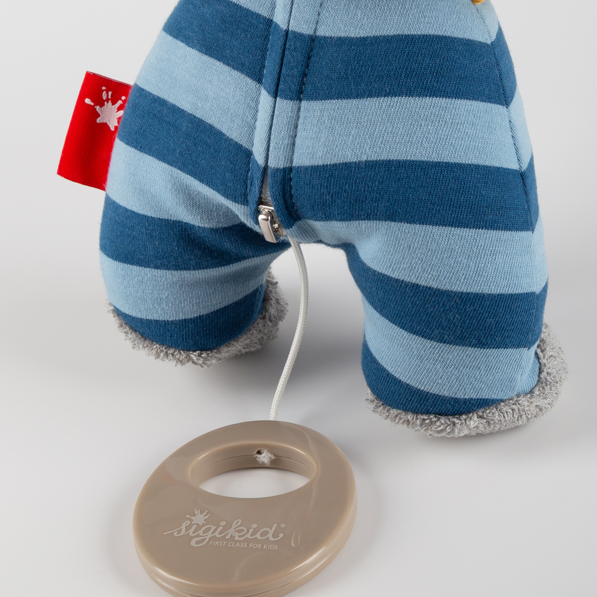 Cuddly musical elephant "Lolo Lombardo"