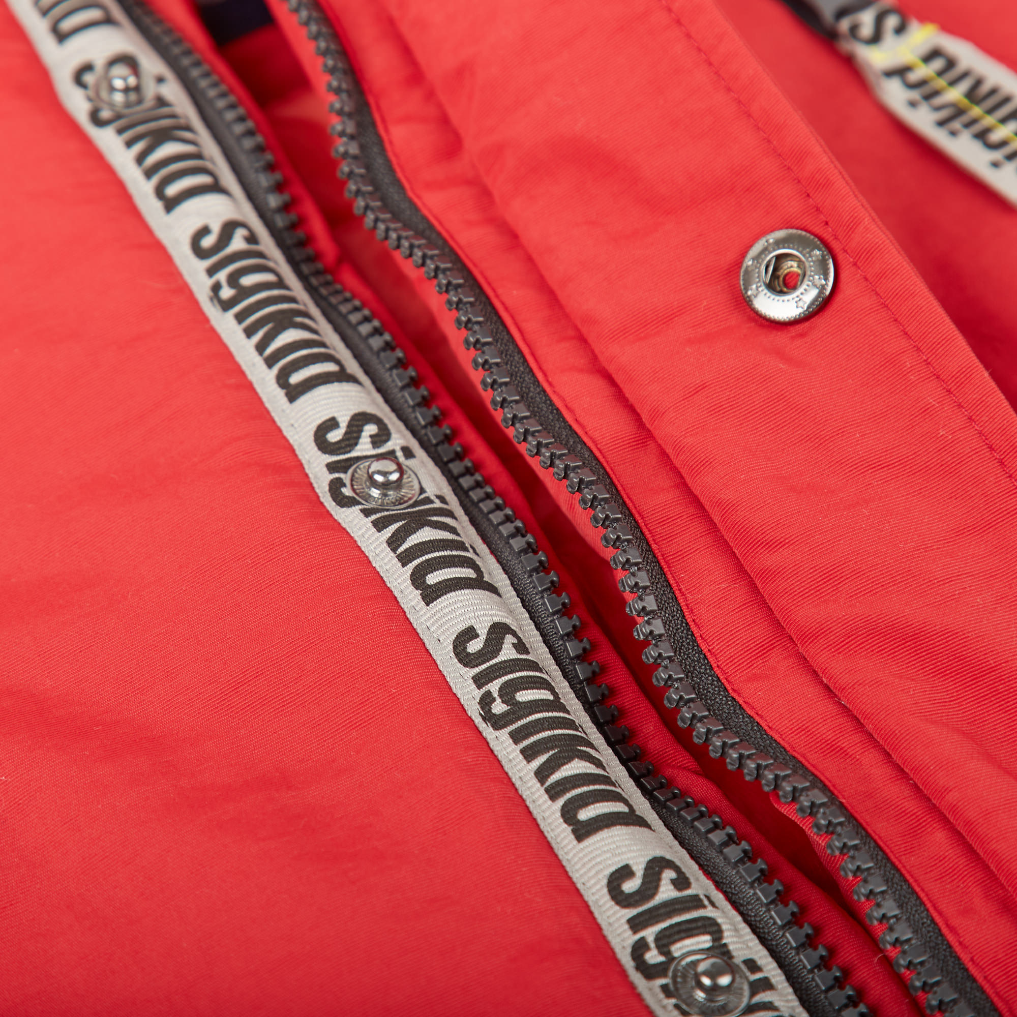 Wattierte Baby Winterjacke in Rot Wattierte Baby Winterjacke in Rot