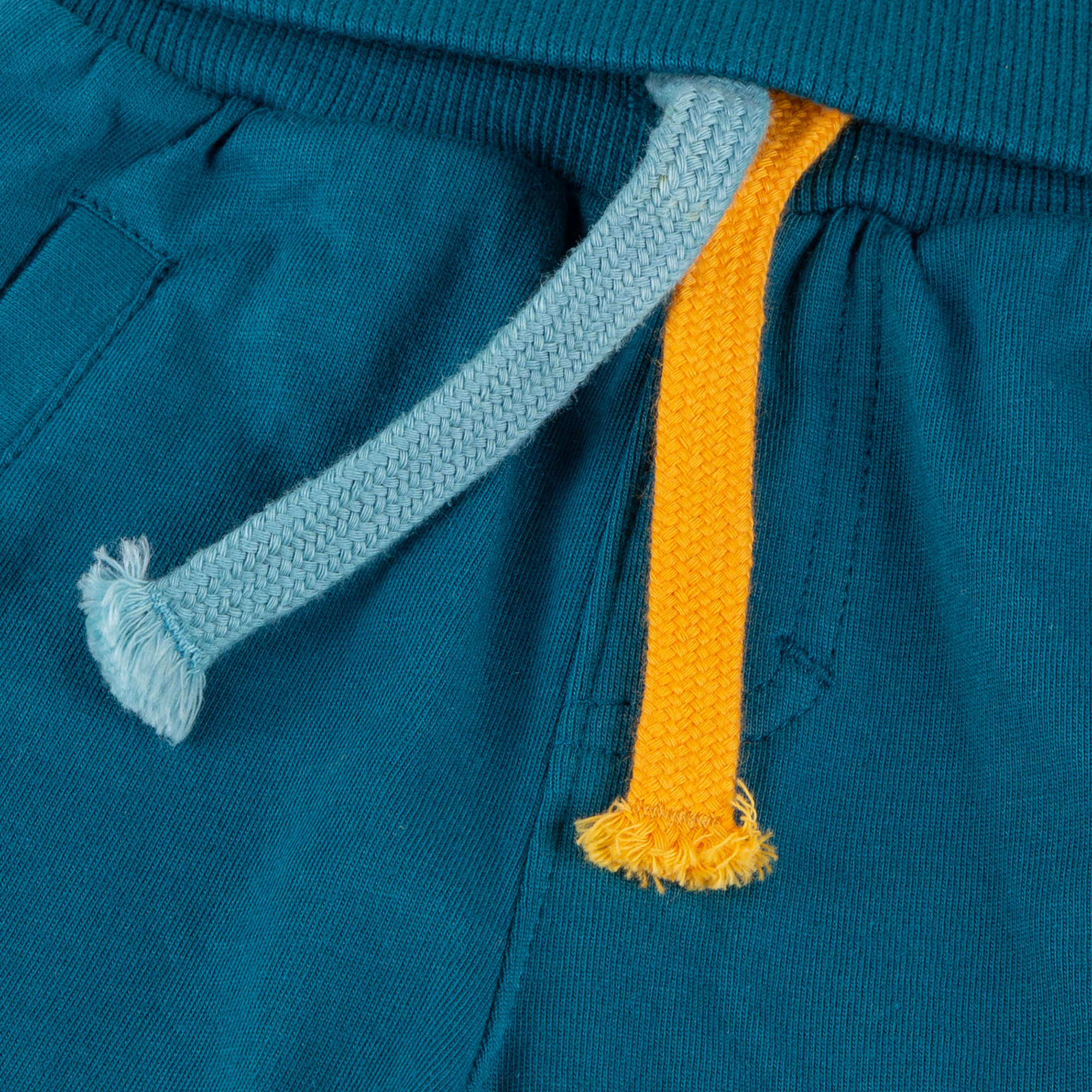 Baby Bermudas mit Aufschlag Fahrzeuge, blaugrün