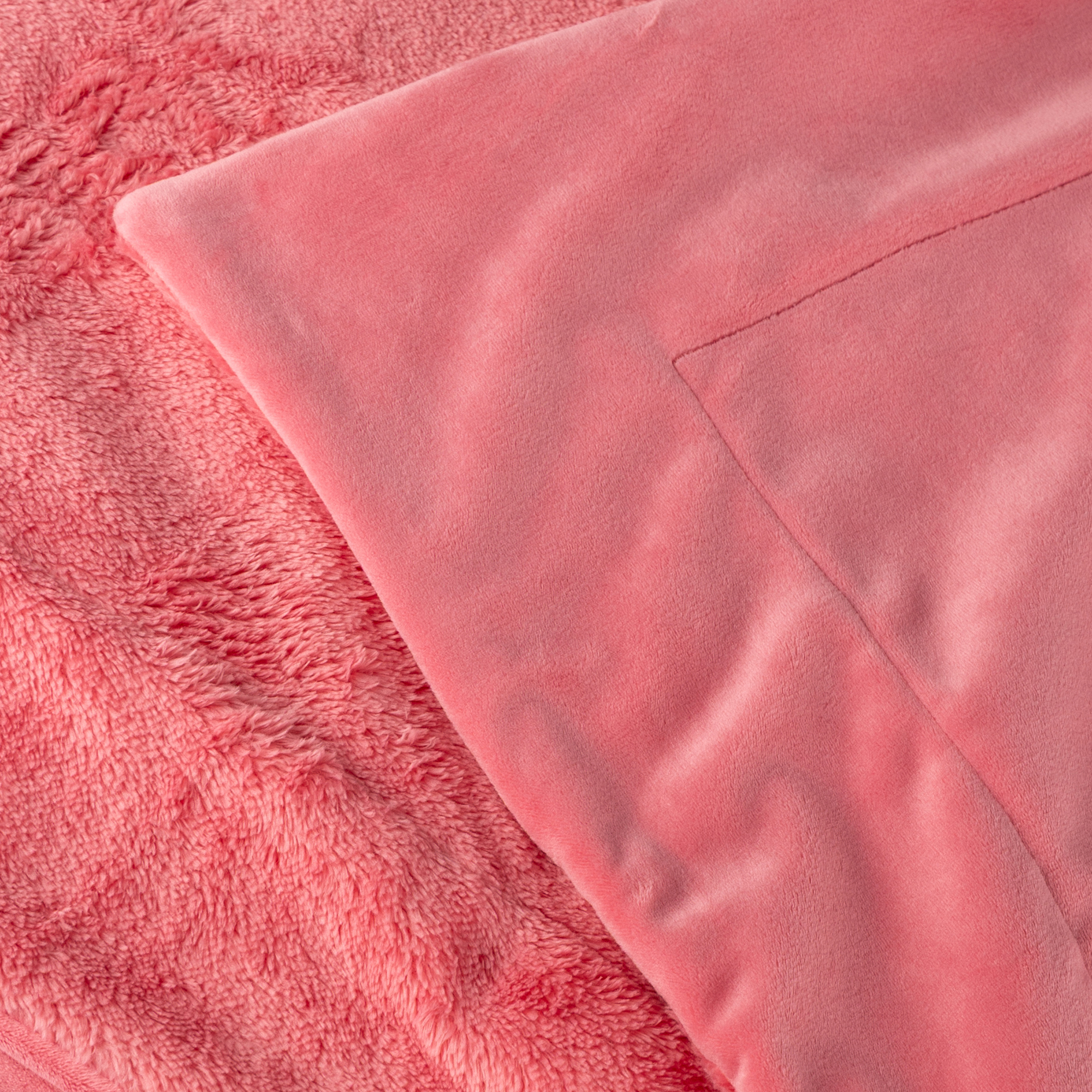 Beasts Plüsch Kuscheldecke, pink Beasts Plüsch Kuscheldecke, pink