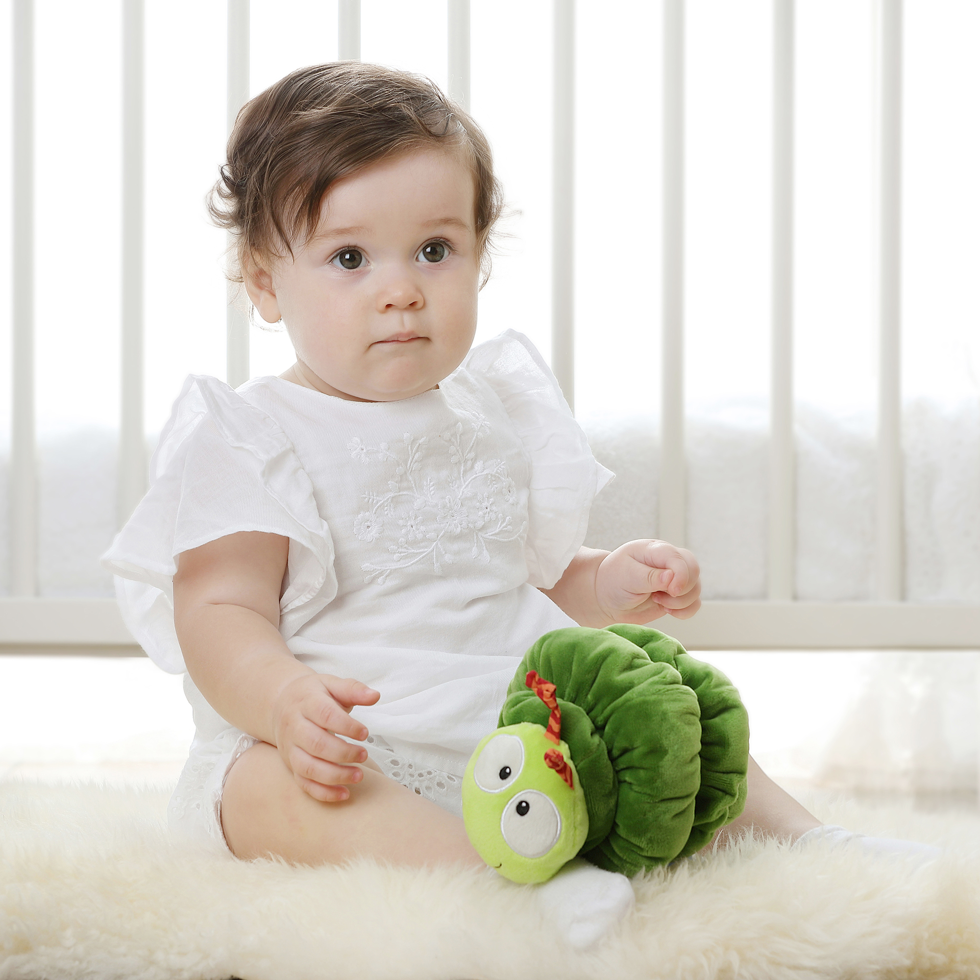 Vibrating plush caterpillar