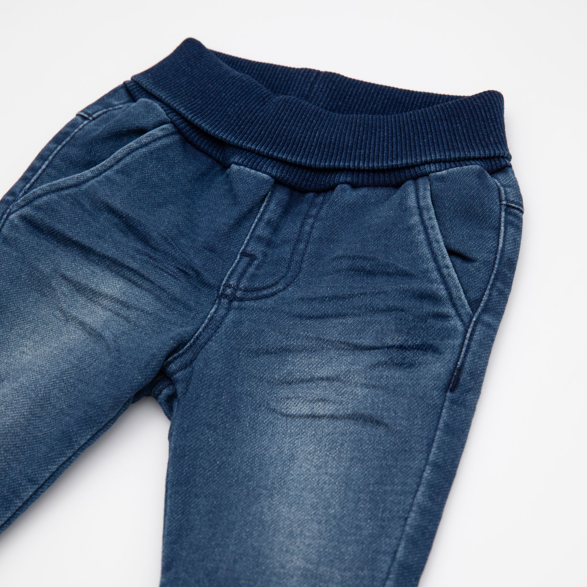 Babyjeans mit Beinbündchen in Dunkelblau Babyjeans mit Beinbündchen in Dunkelblau