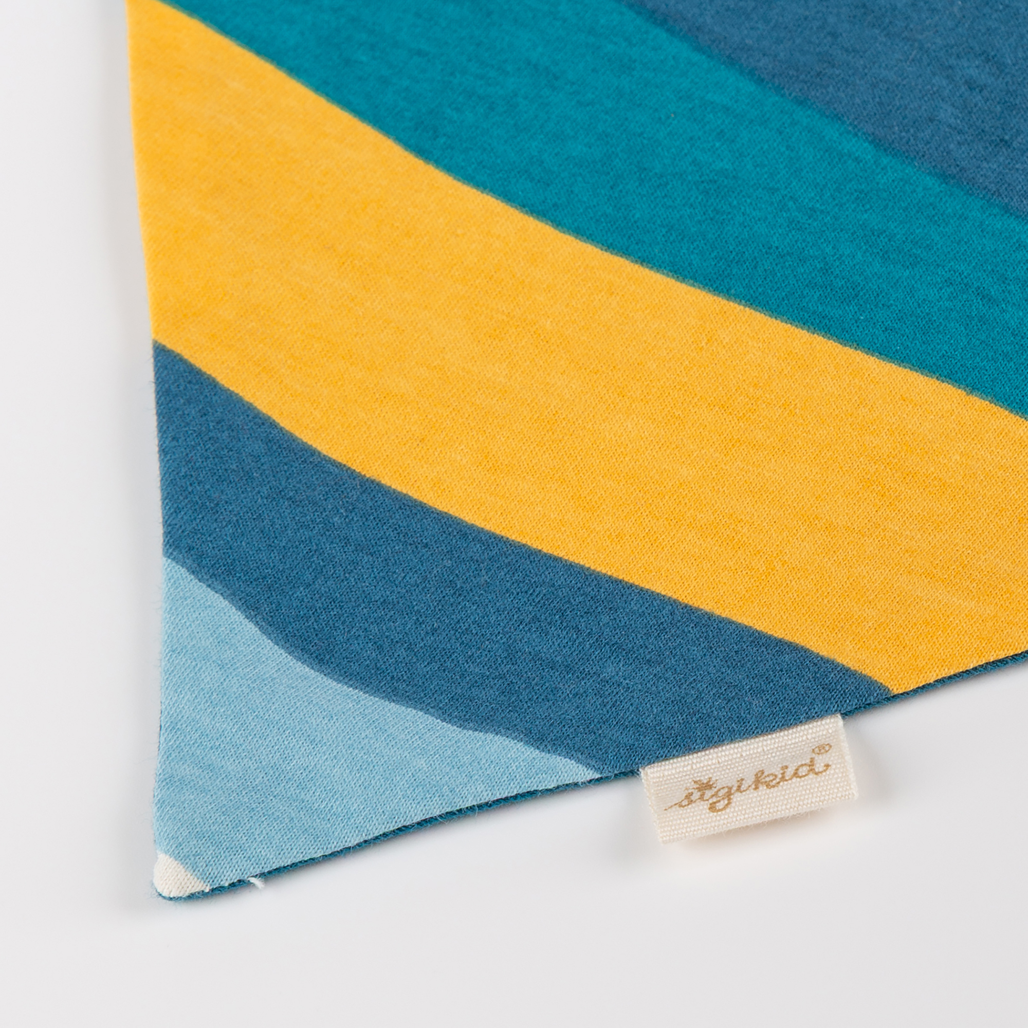 Reversible baby bandana bib, Tractor & Co