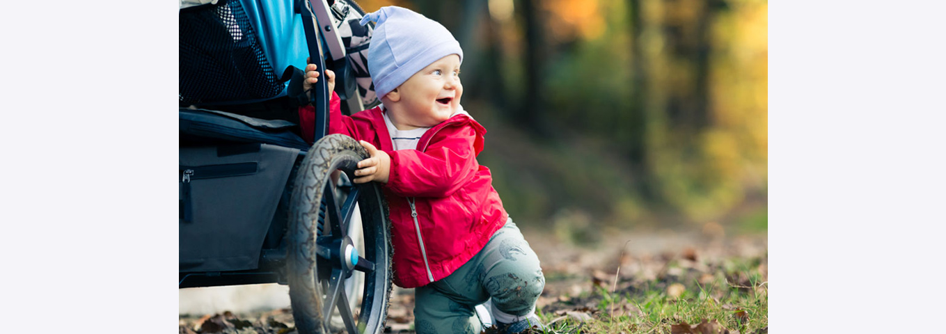 Unterwegs mit Baby und Kleinkind: 9 Hacks für Kinderwagen und Buggy, die dir Ausflüge erleichtern