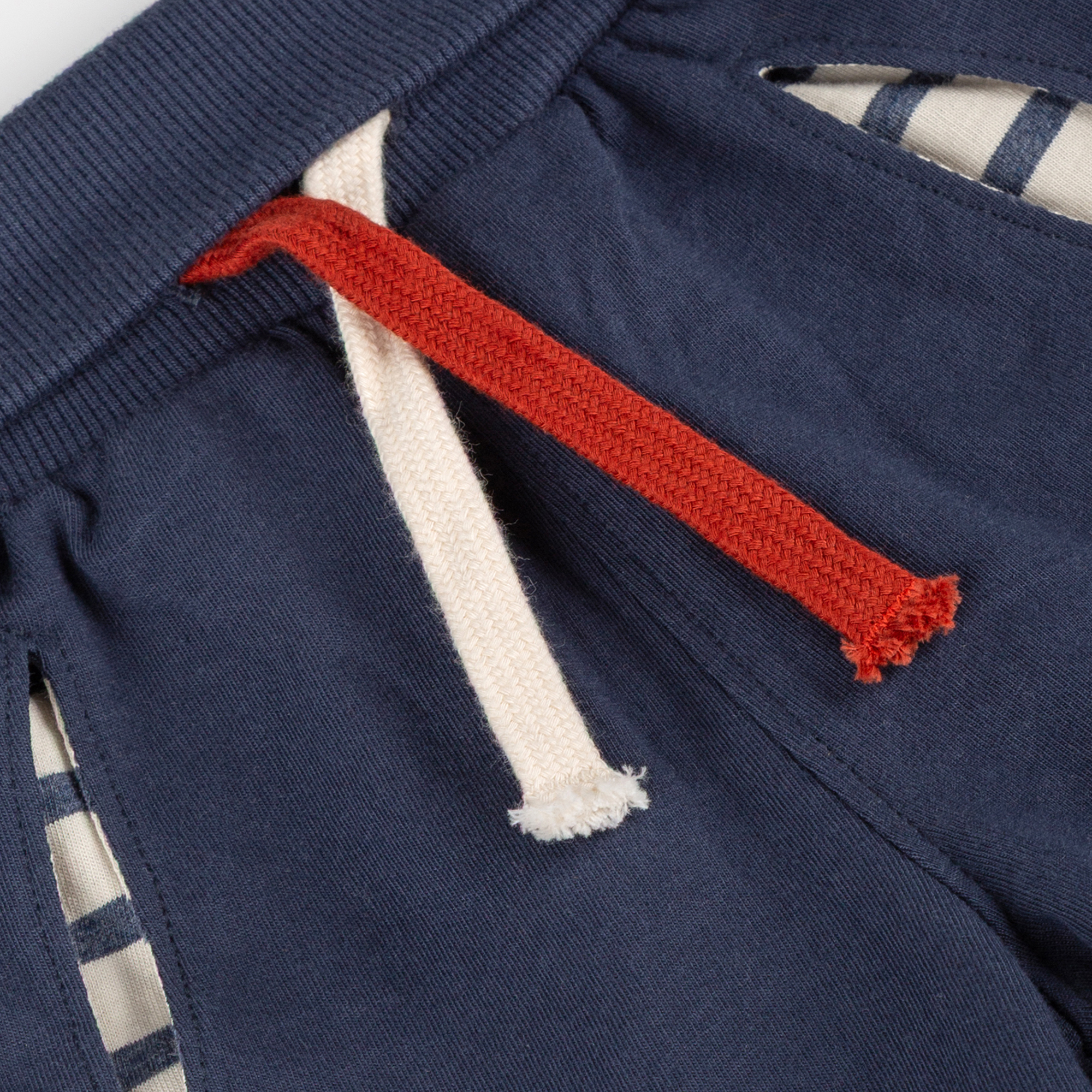 Blaue Baby Bermuda mit Taschen