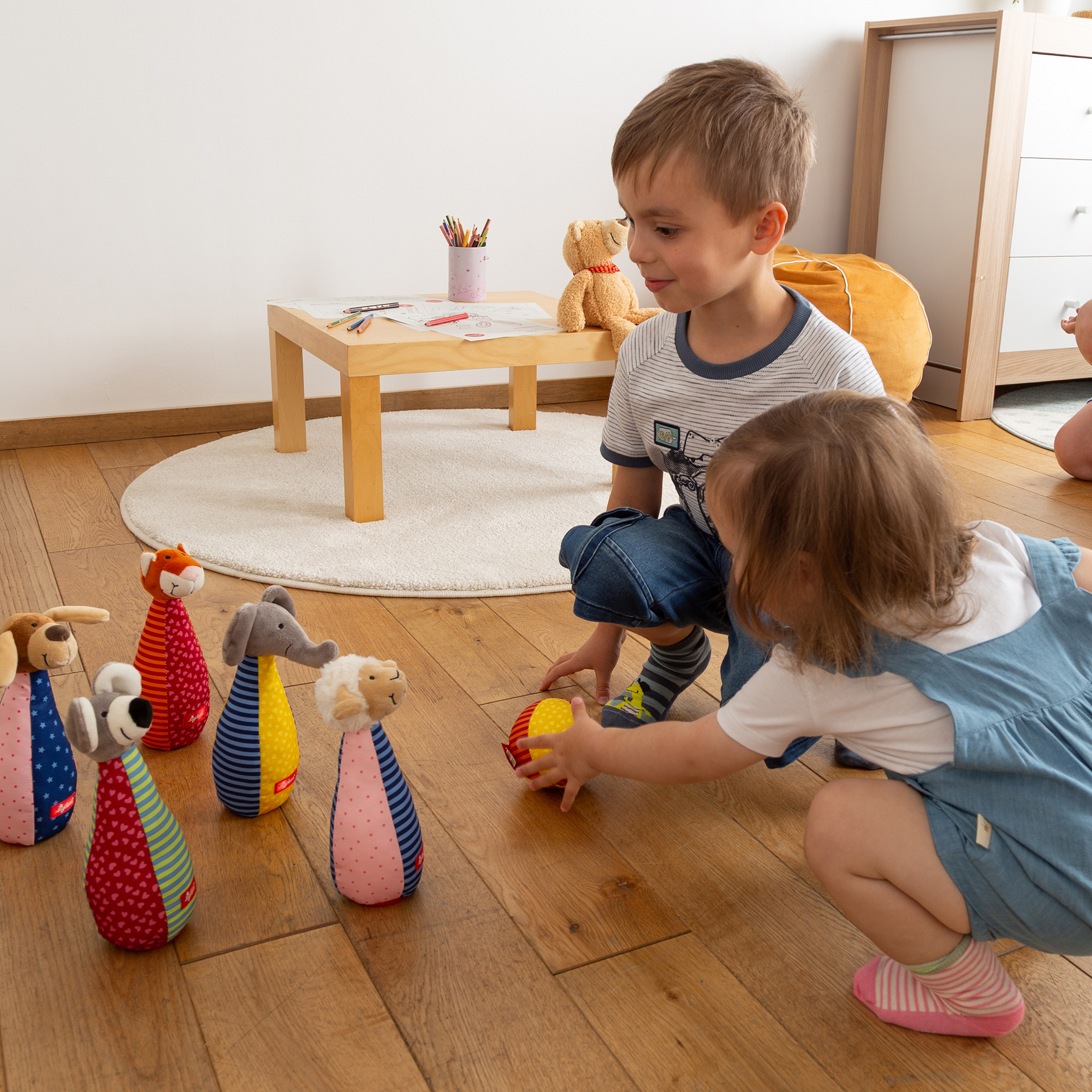 Kegelspiel für Kleinkinder Kegelspiel für Kleinkinder