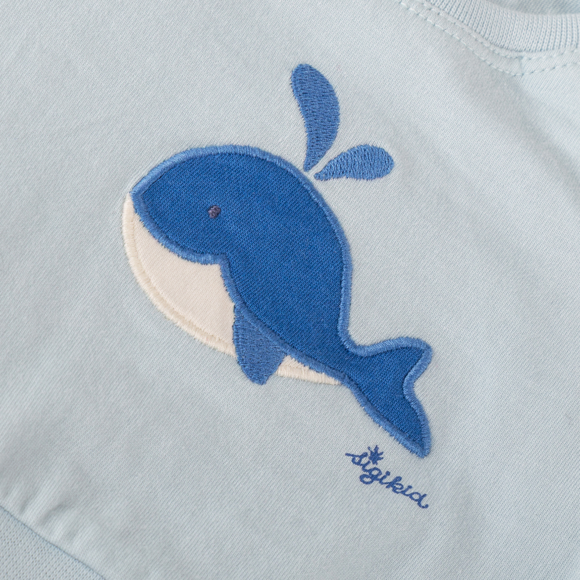 Newborn baby long sleeve Tee whale, light blue