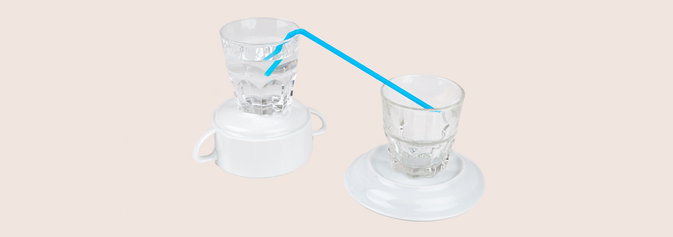 Kinderexperiment: Wasserpumpe
