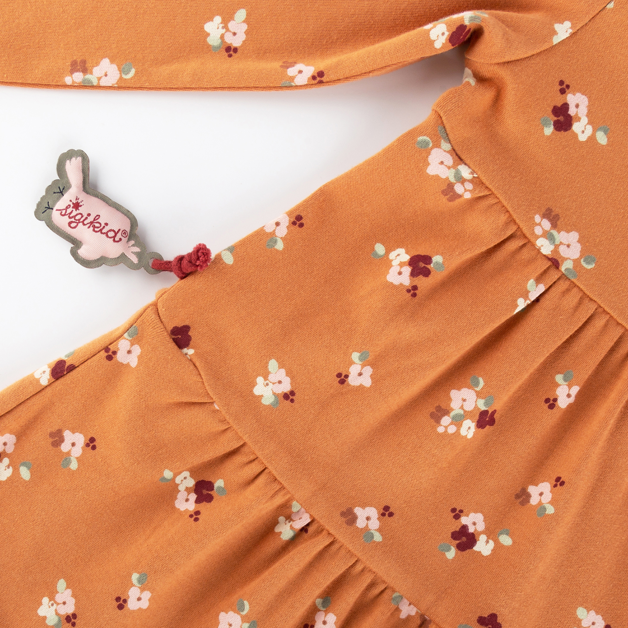 Kinder Langarm Stufenkleid mit Blümchen Print Kinder Langarm Stufenkleid mit Blümchen Print
