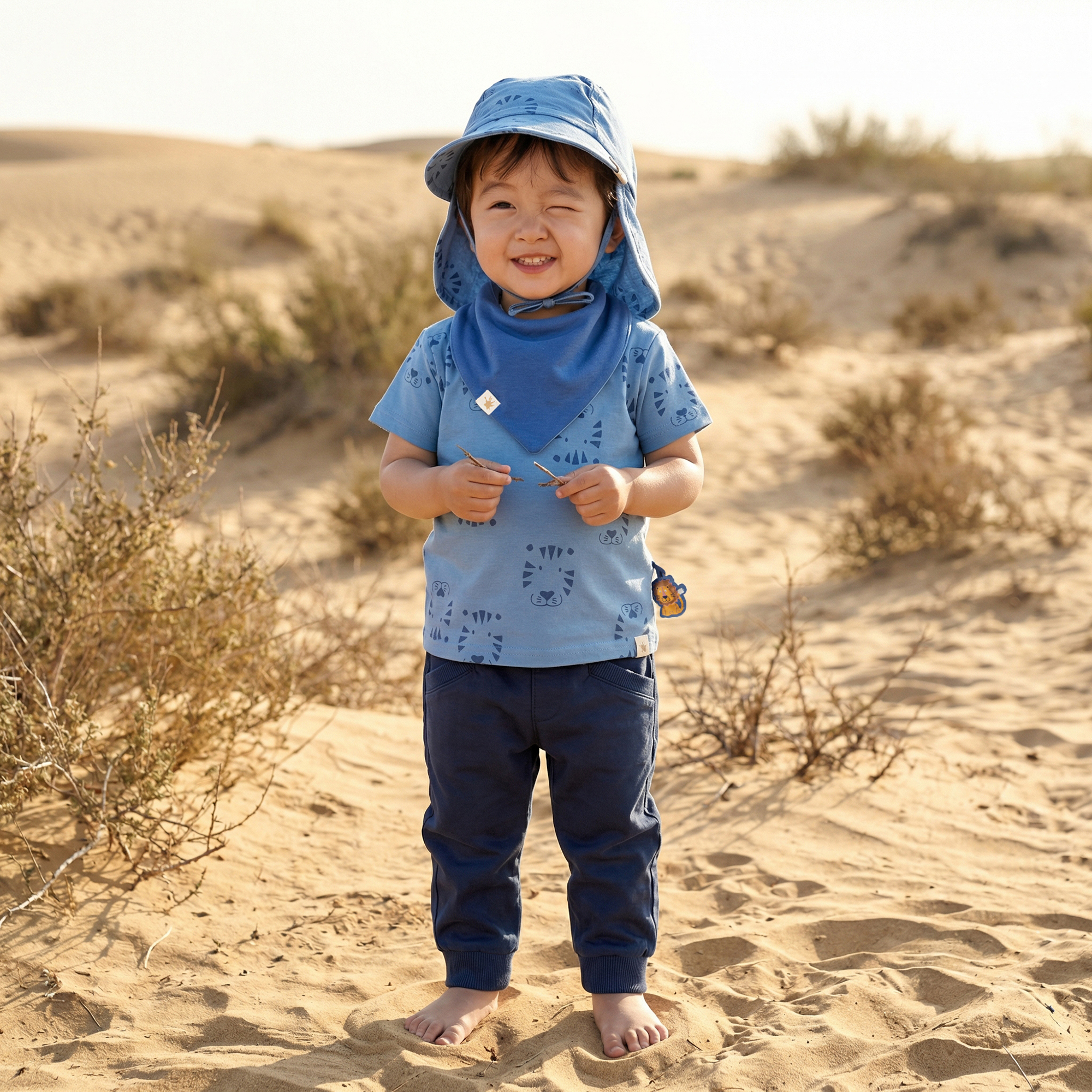 Baby Gabardine Hose Tiger & Löwe, dunkelblau