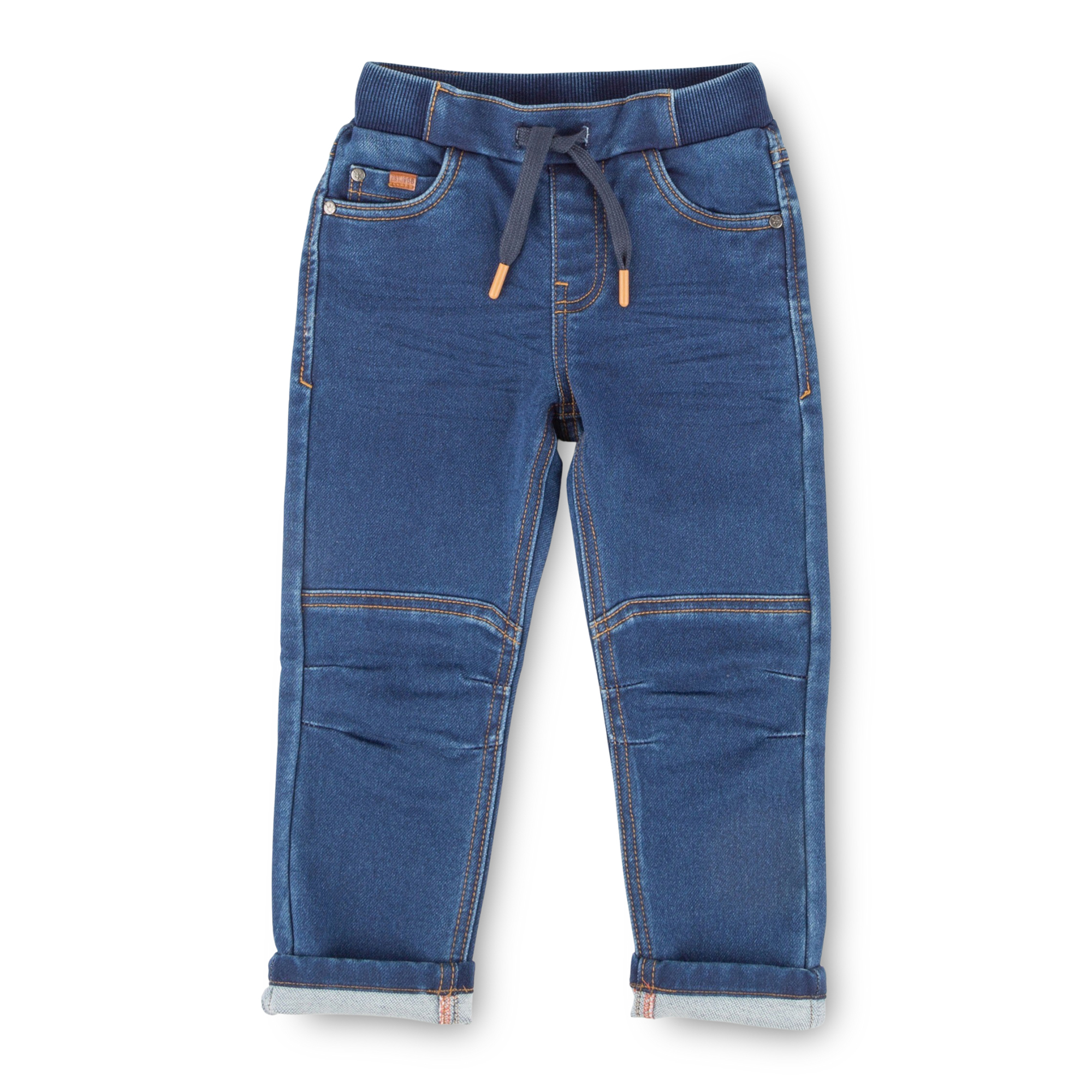 Lässige Kinderjeans mit Dehnbund und Bändchen Lässige Kinderjeans mit Dehnbund und Bändchen