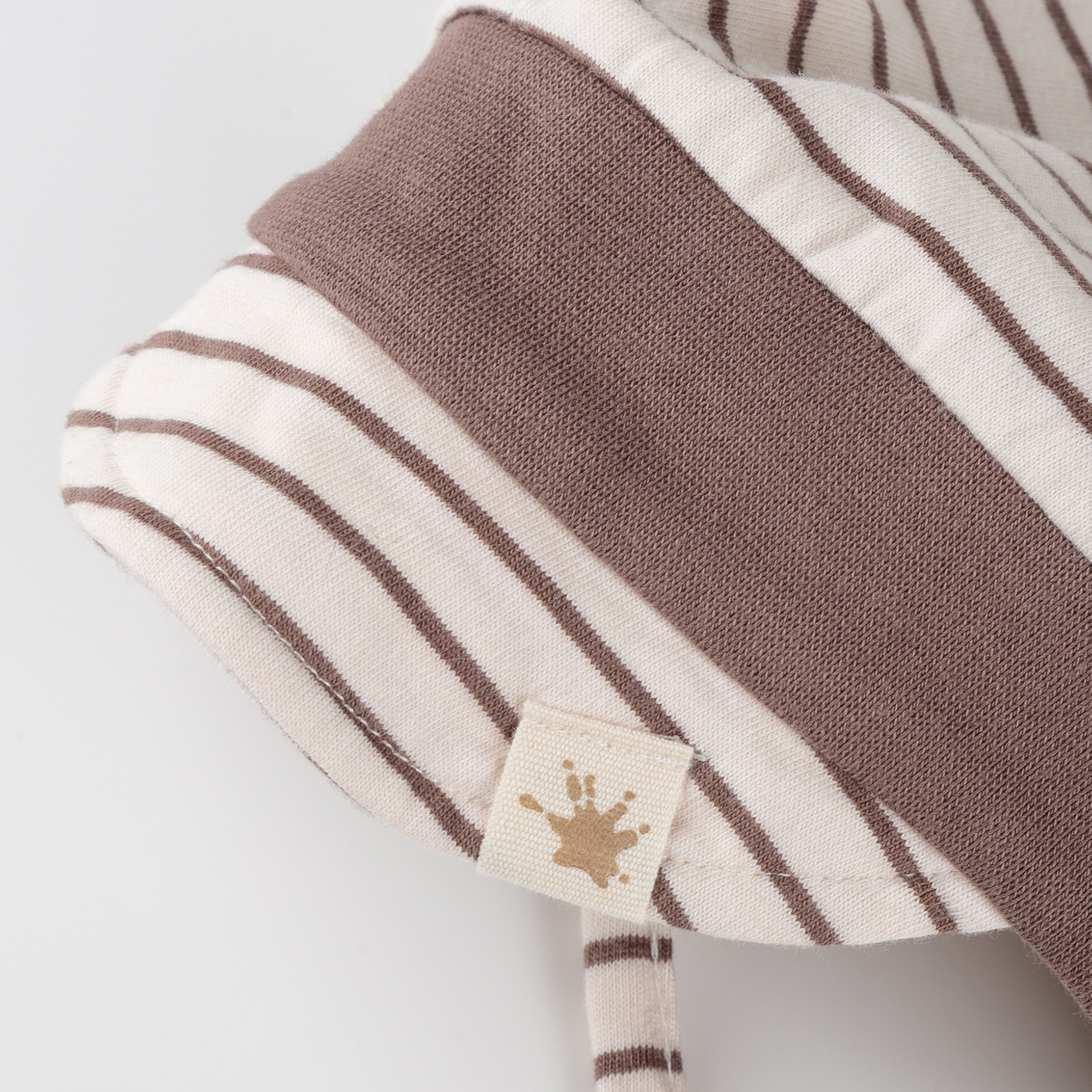 Baby Ringel Kopftuch mit Bindebändchen, weiß/braun