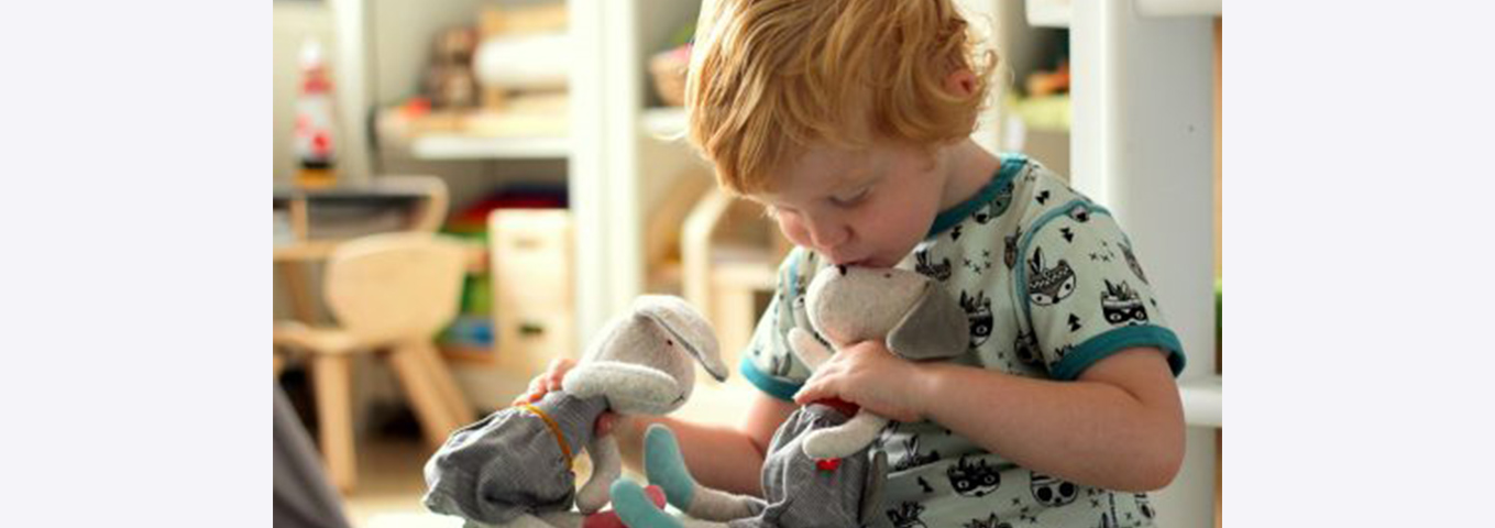 Brauchen Kinder Kuscheltiere? Vom Ur-Bedürfnis Kuscheln