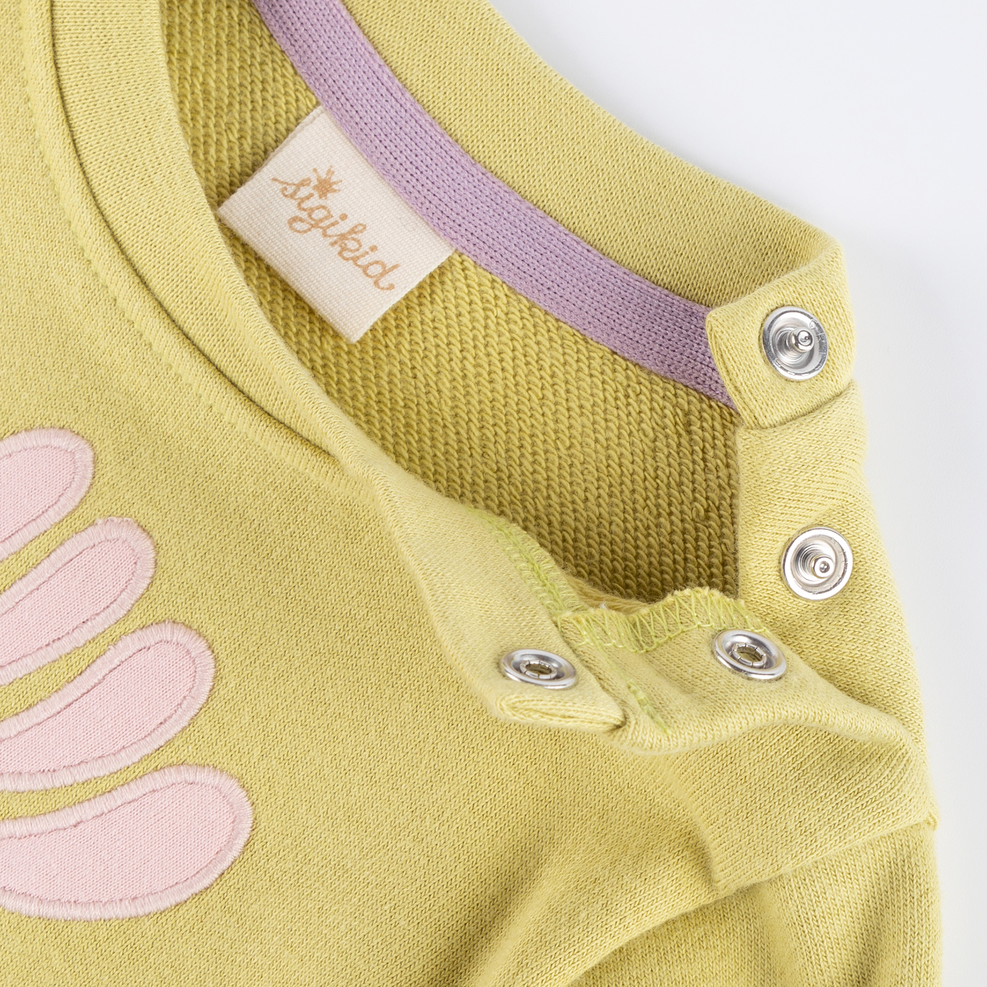 Baby Sweatshirt Marienkäfer, hellgrün Baby Sweatshirt Marienkäfer, hellgrün