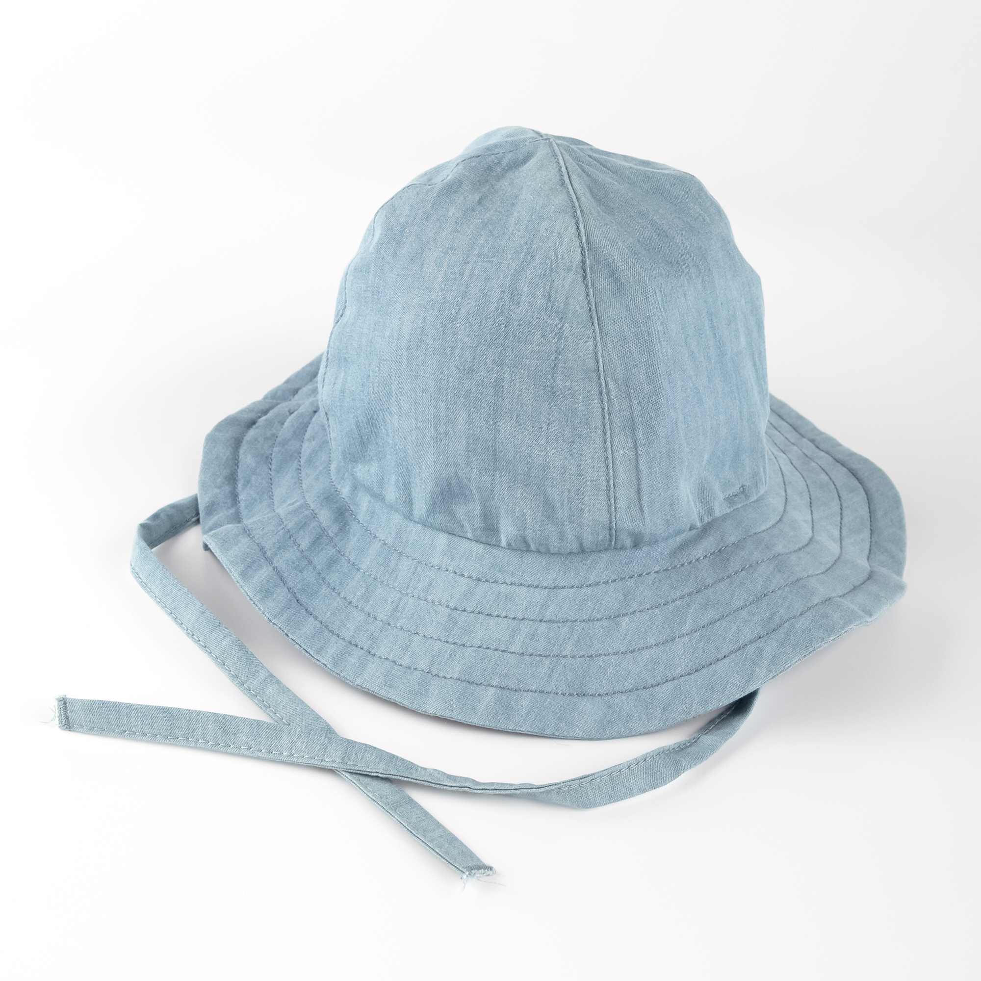 Baby Jeanshut mit Krempe und Bindebändchen